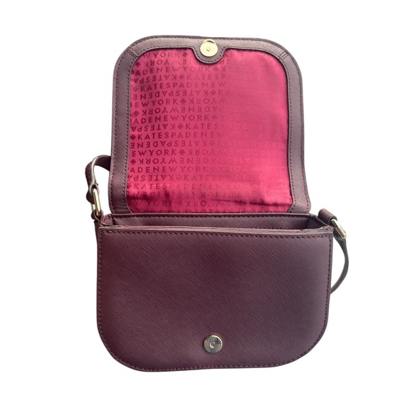 Kate Spade New York Small Crossbody Shoulder Bag Burgundy Saffiano Leather Flap - Picture 4 of 6